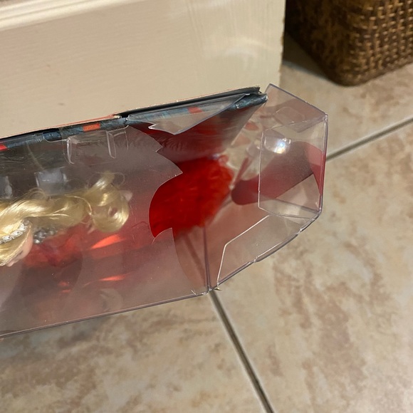 Holiday Barbie bundle - Picture 7 of 8